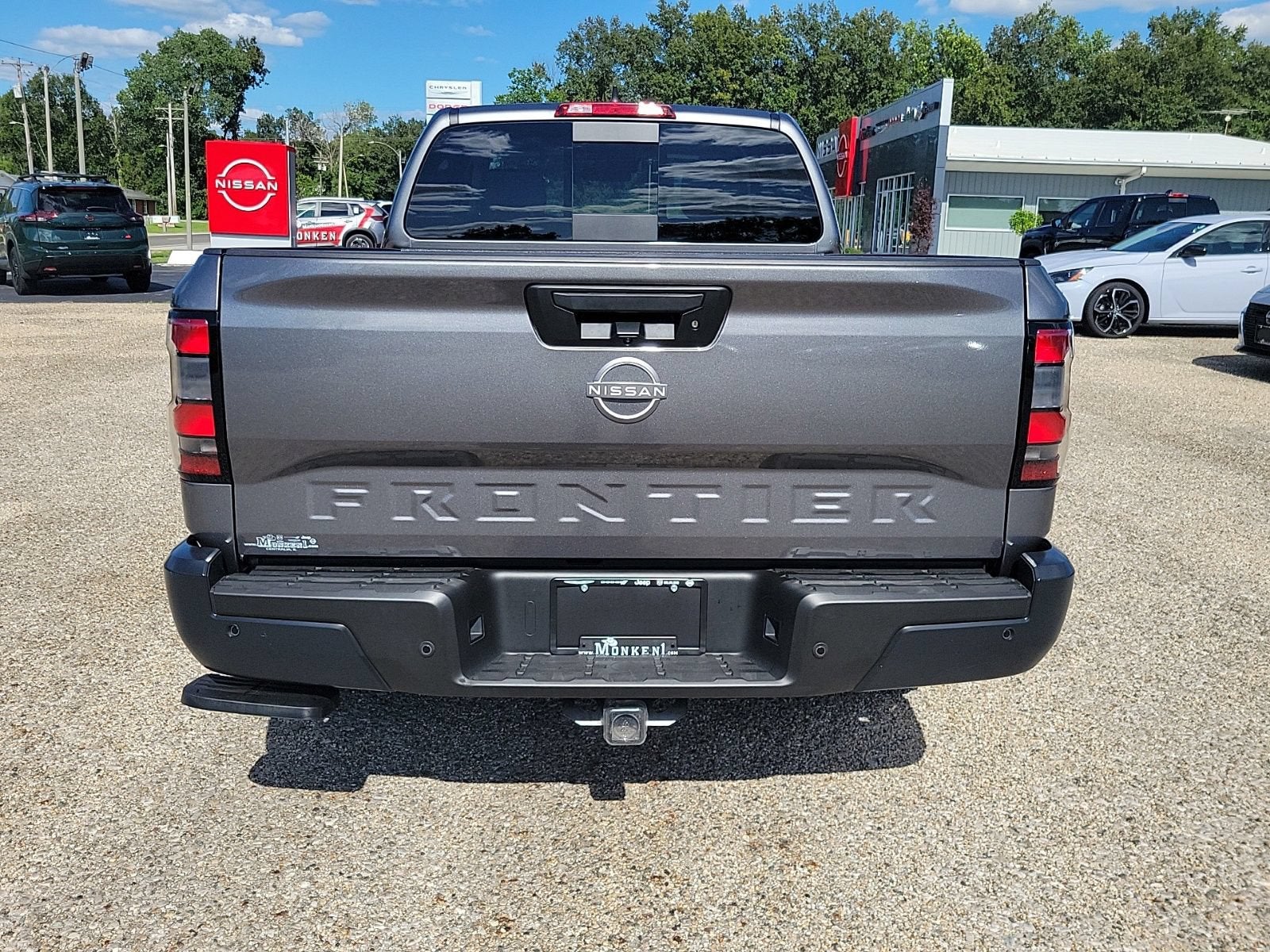2025 Nissan Frontier S