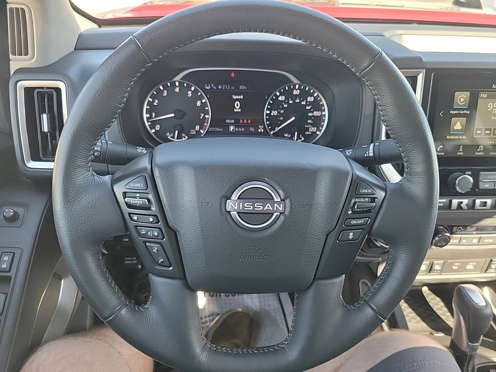 2025 Nissan Frontier SV