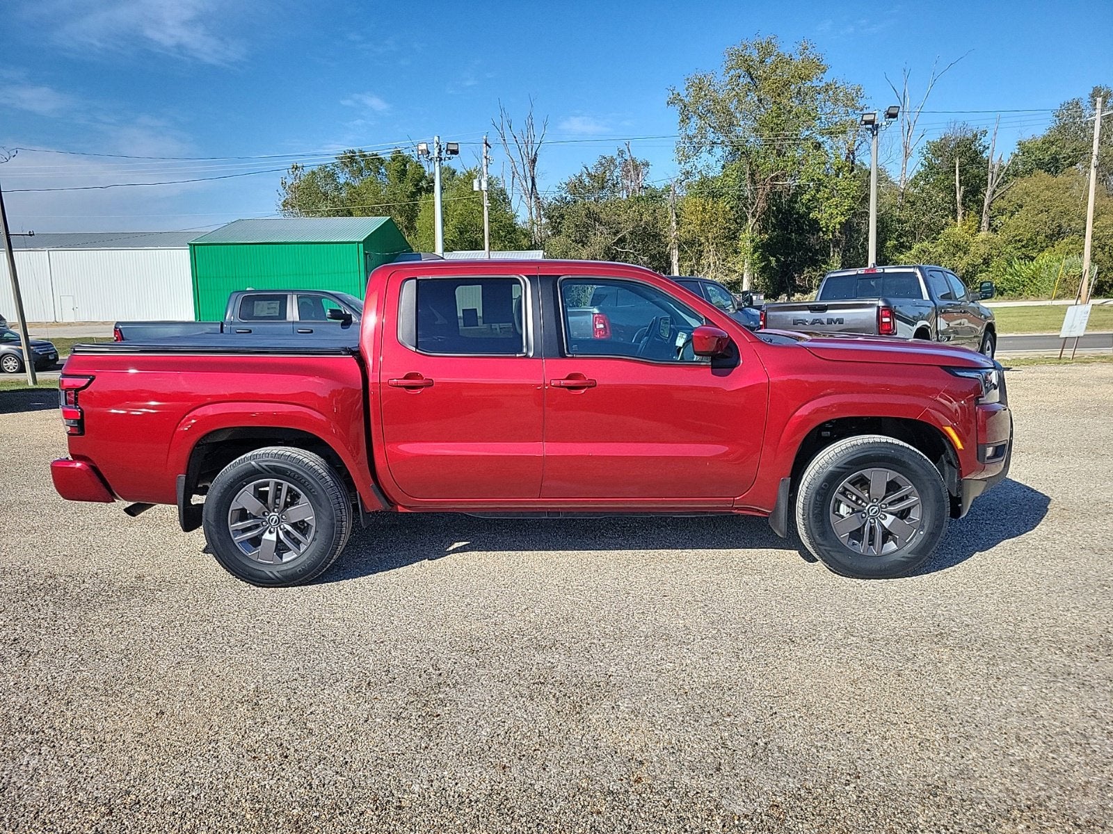 2025 Nissan Frontier SV