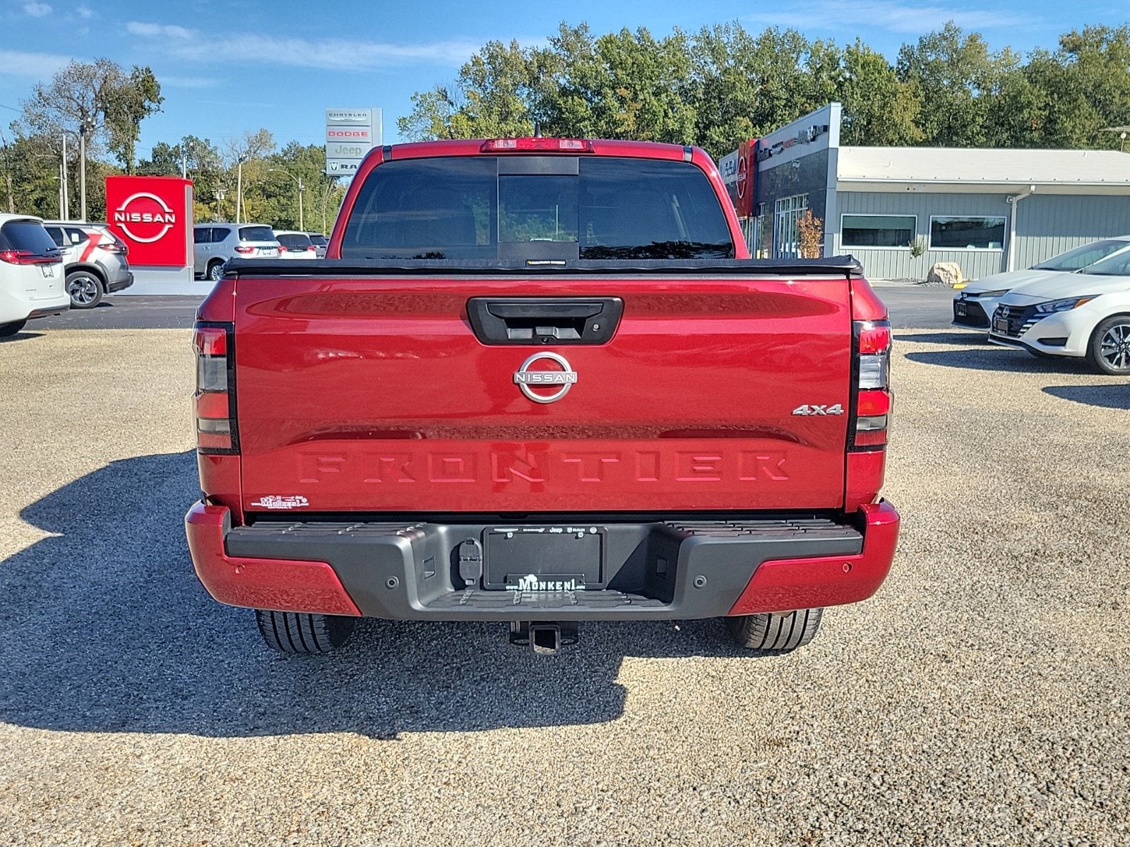 2025 Nissan Frontier SV