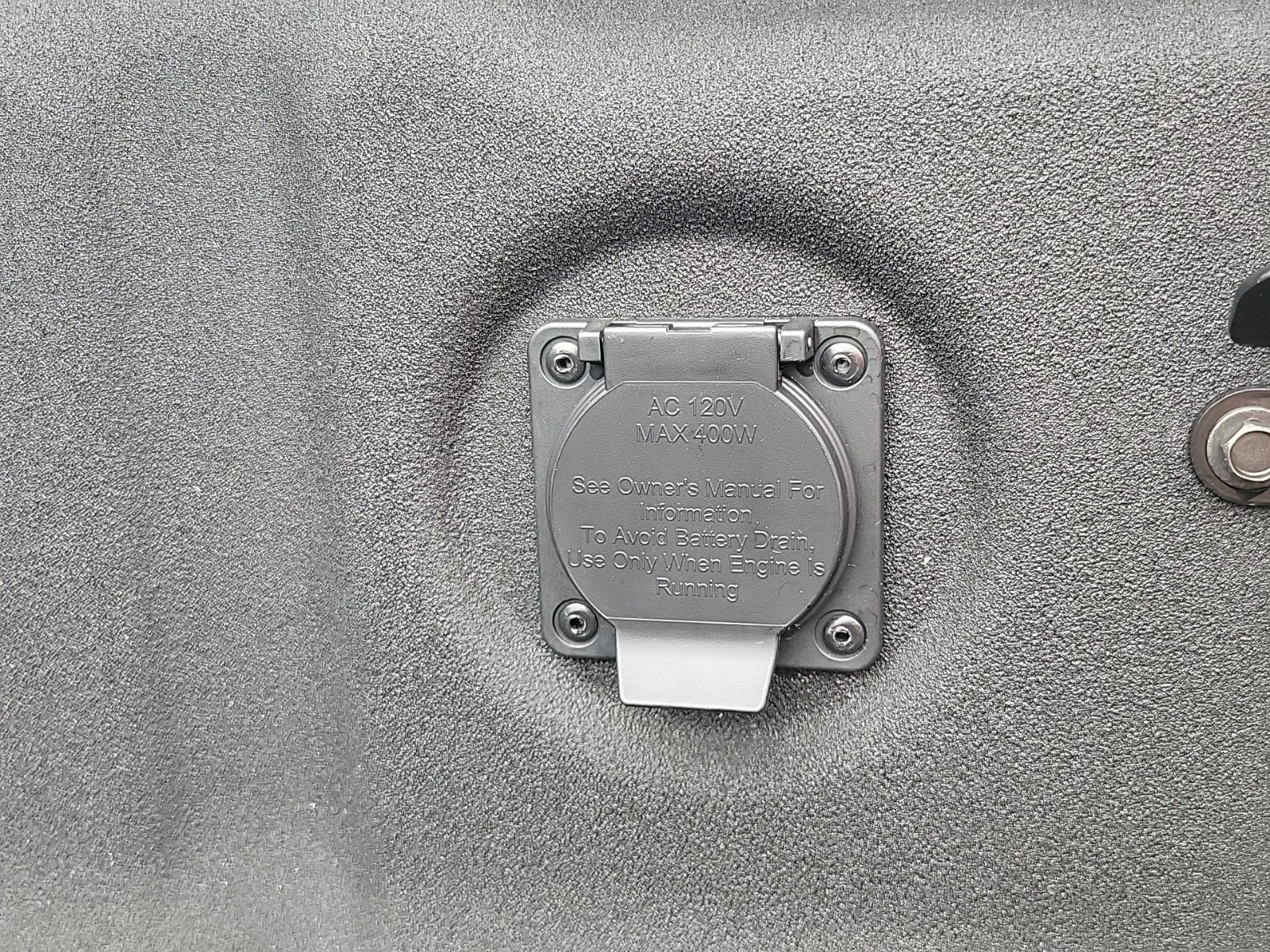 2027 Nissan Frontier Crew Cab SV