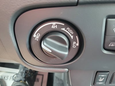 2027 Nissan Frontier Crew Cab SV
