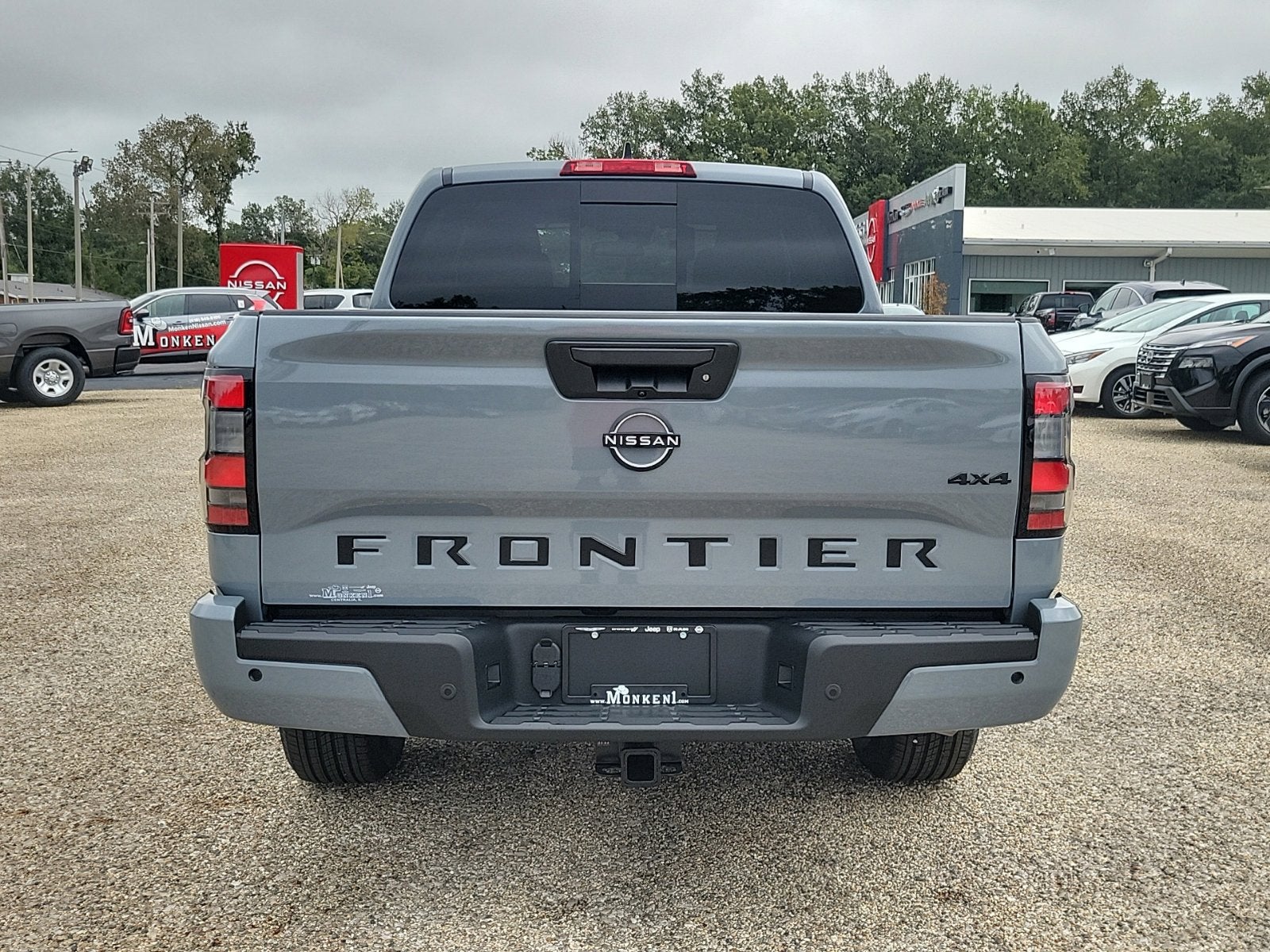 2027 Nissan Frontier Crew Cab SV