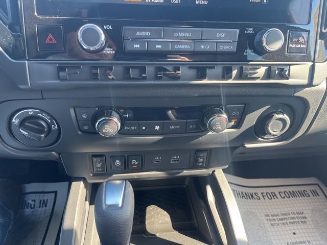 2026 Nissan Frontier Crew Cab SV