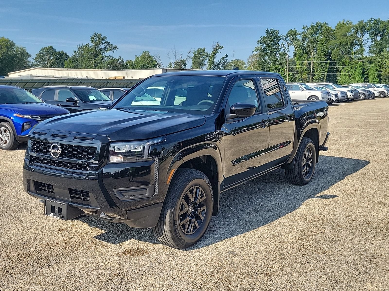 2026 Nissan Frontier Crew Cab SV