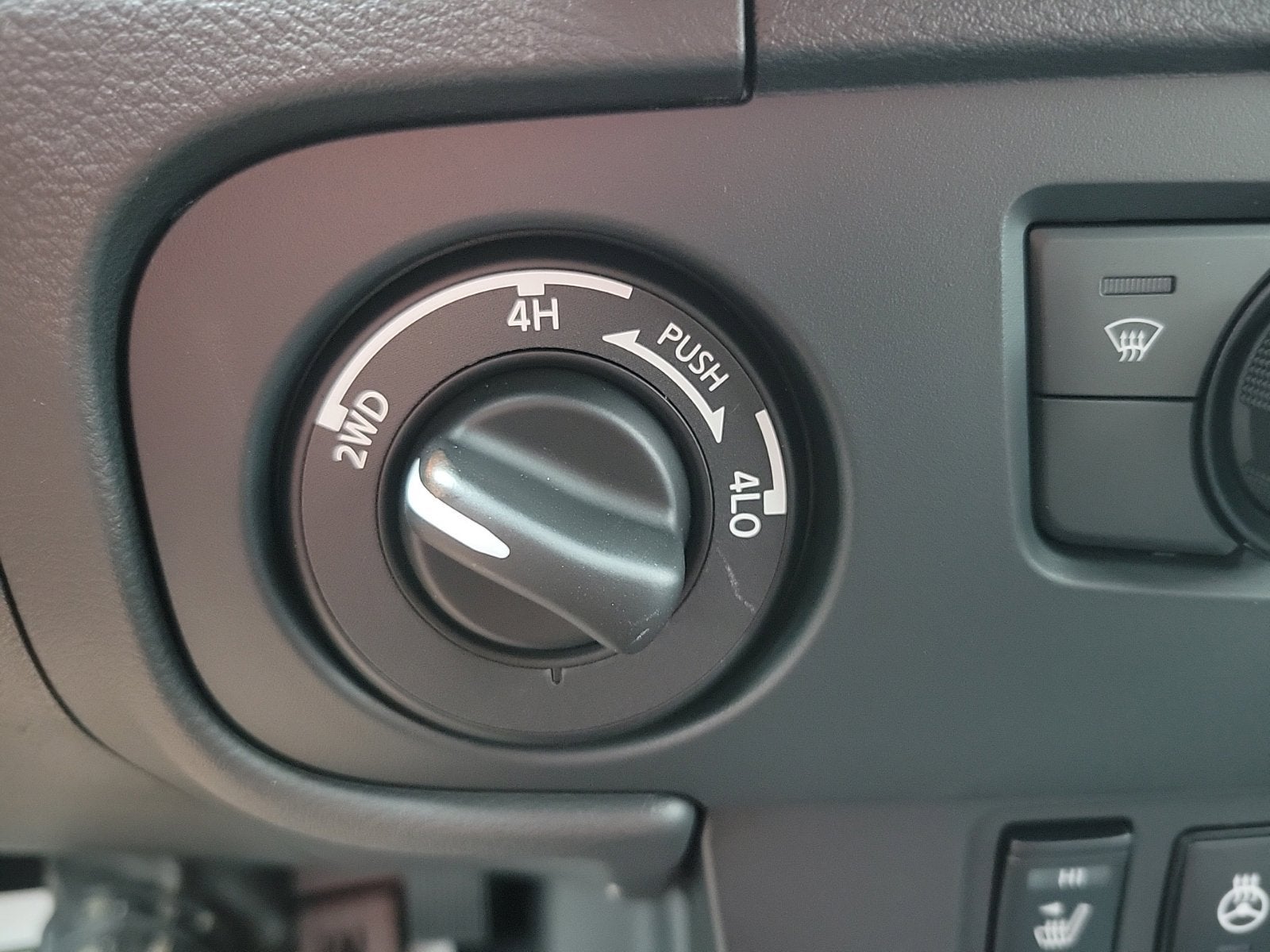 2027 Nissan Frontier Crew Cab SV Long Bed