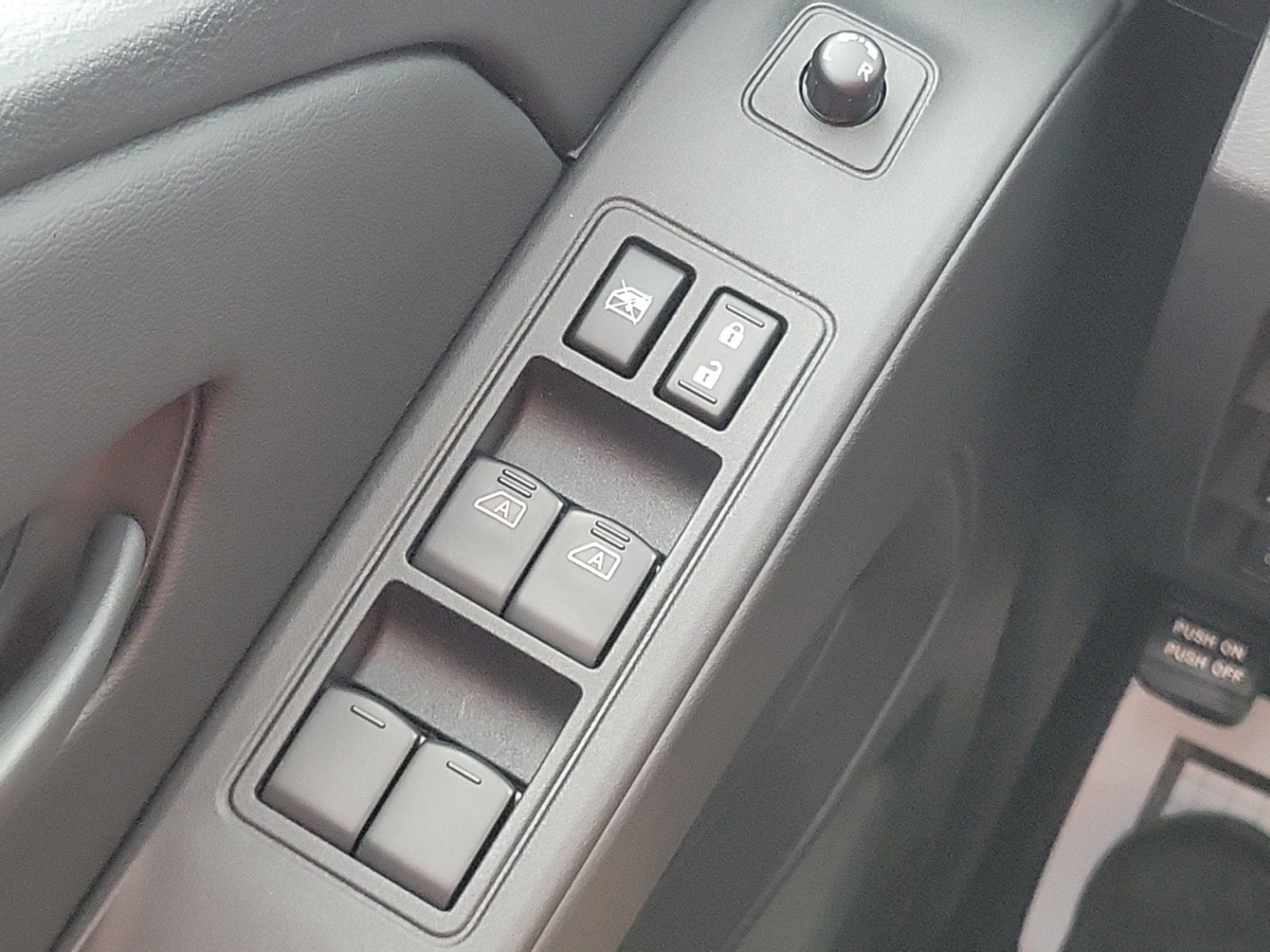 2027 Nissan Frontier Crew Cab SV Long Bed