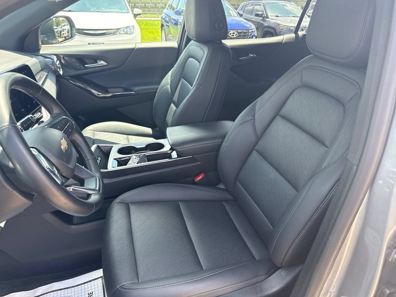 2025 Chevrolet Equinox AWD LT