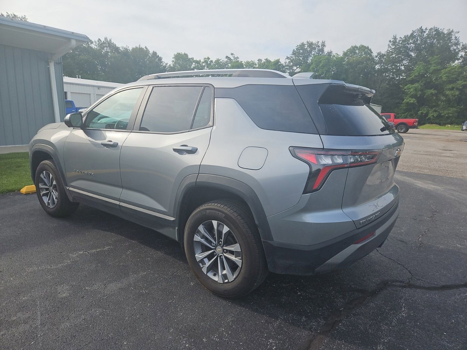 2025 Chevrolet Equinox AWD LT