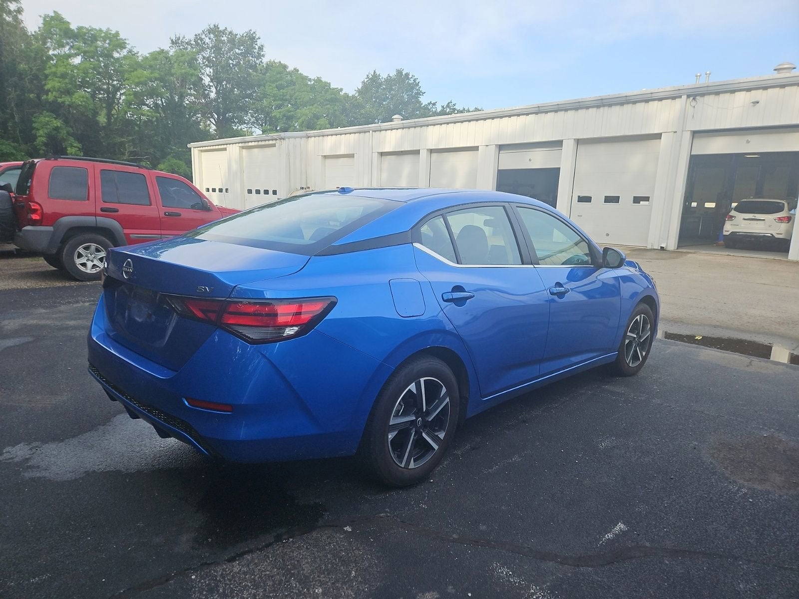 Used 2024 Nissan Sentra SV with VIN 3N1AB8CV1RY363059 for sale in Centralia, IL