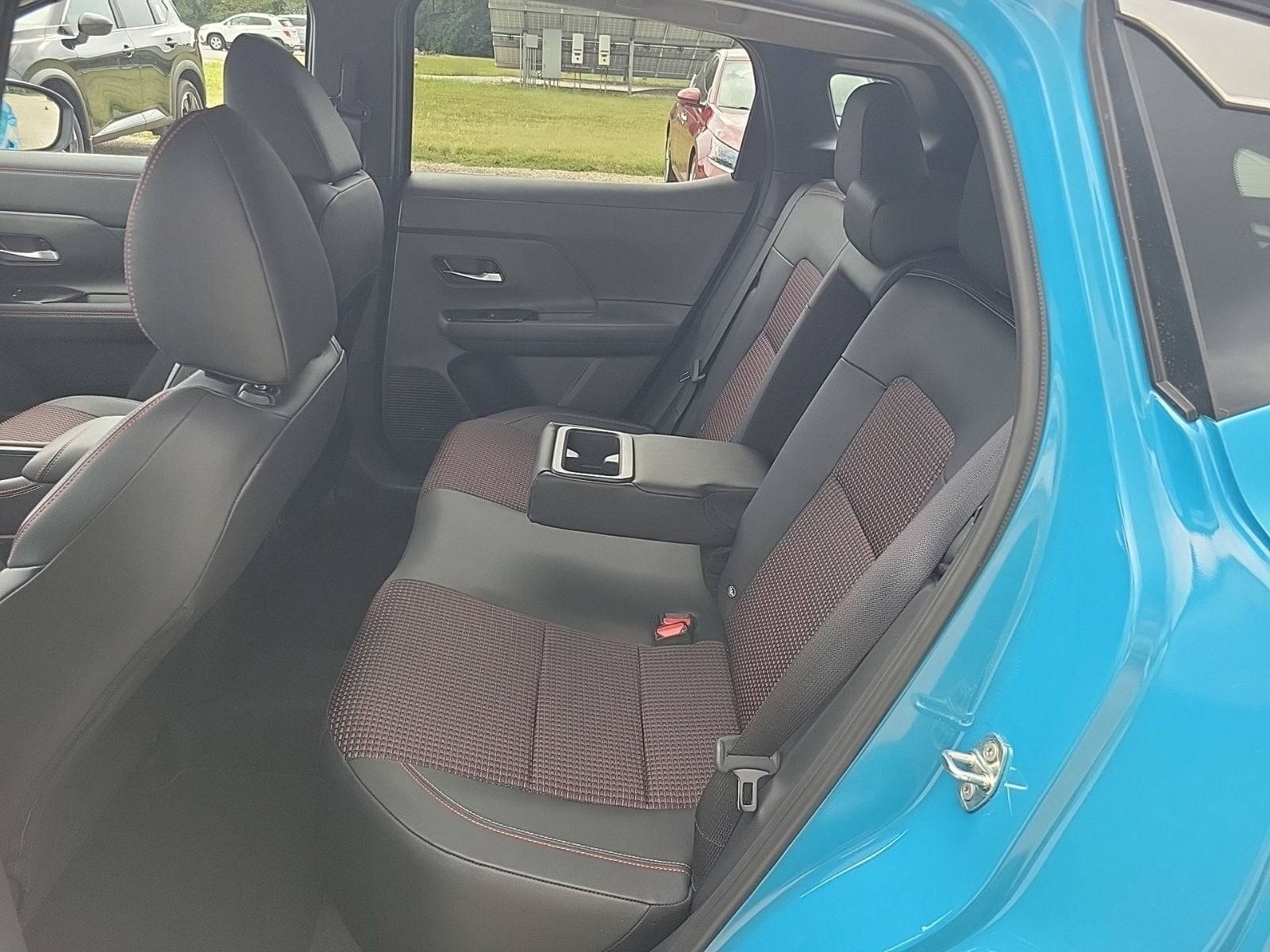 2027 Nissan Kicks SR