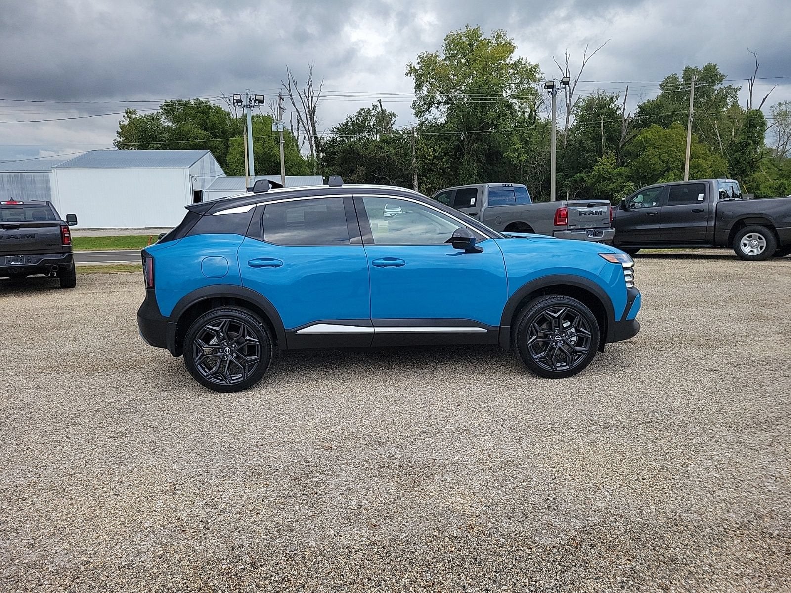2027 Nissan Kicks SR