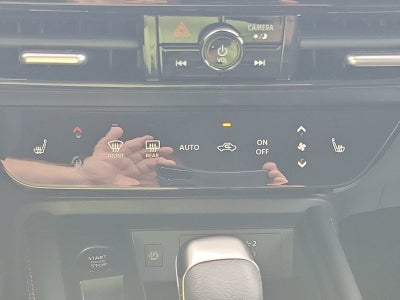2027 Nissan Kicks SR