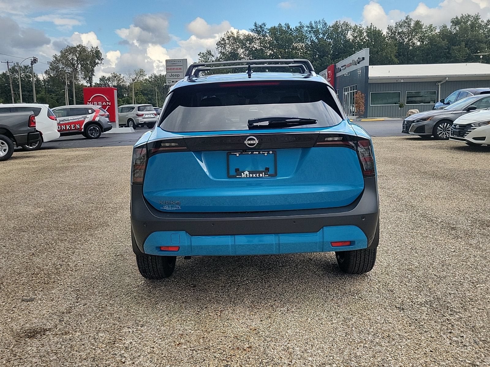 2027 Nissan Kicks SR