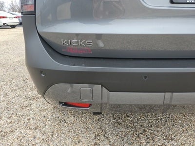 2026 Nissan Kicks SR