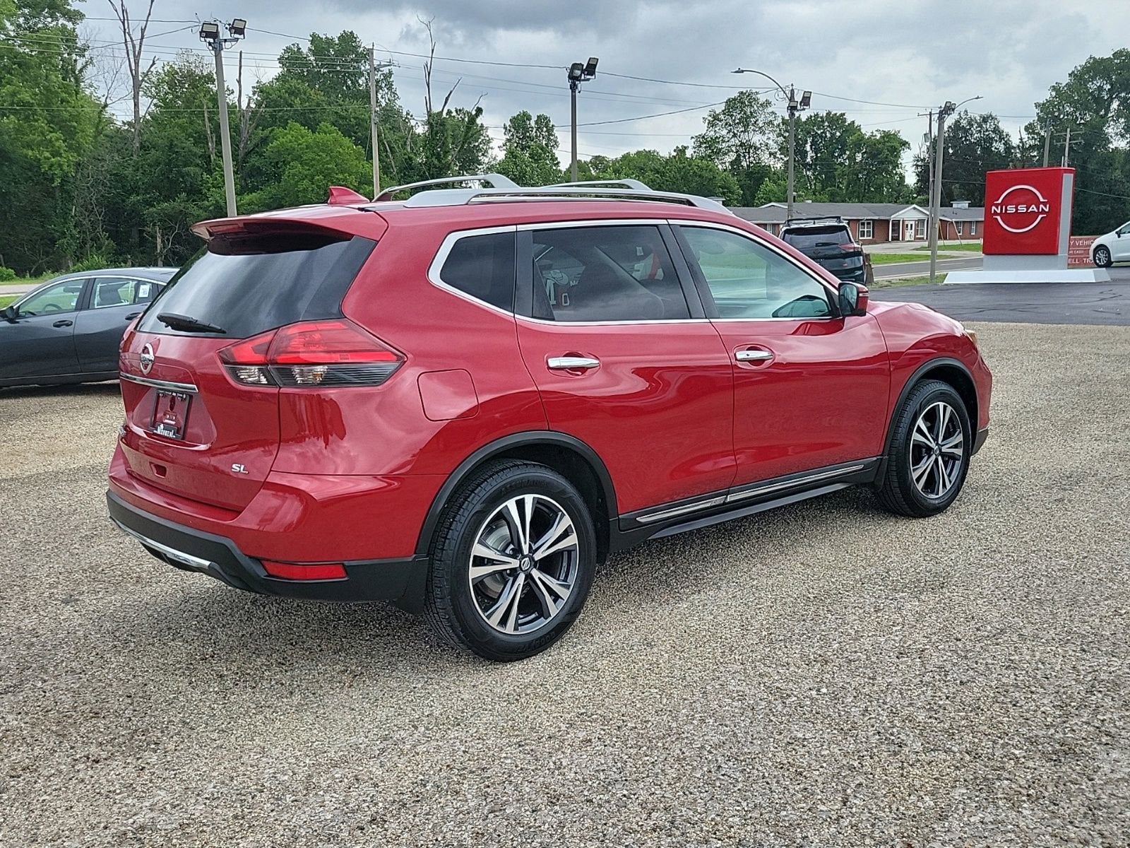 2017 Nissan Rogue SL