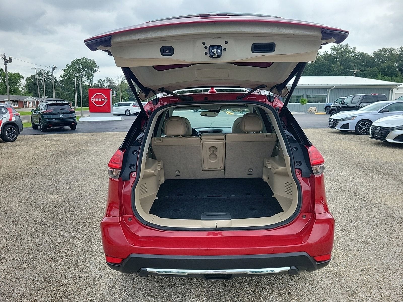 2017 Nissan Rogue SL