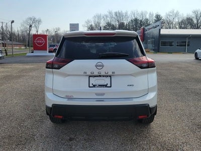 2026 Nissan Rogue SV