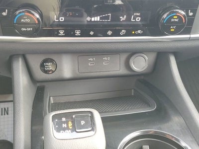 2025 Nissan Rogue Rock Creek®