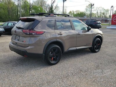 2025 Nissan Rogue Rock Creek®