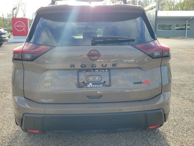 2025 Nissan Rogue Rock Creek®