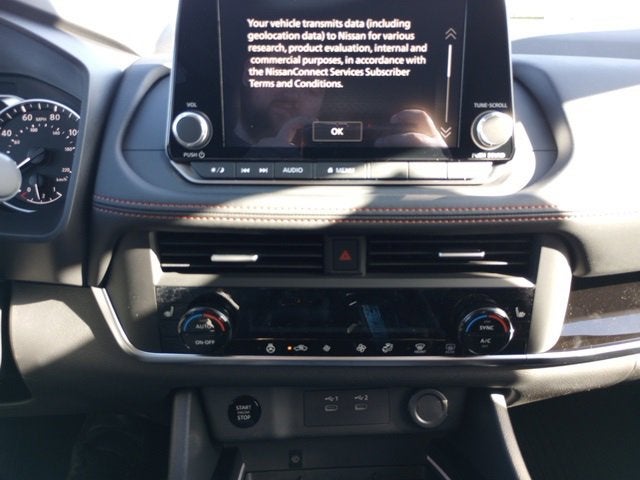 2026 Nissan Rogue Rock Creek®