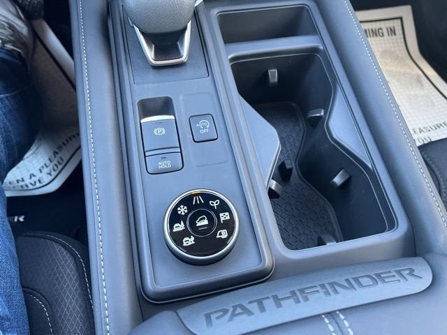 2026 Nissan Pathfinder S