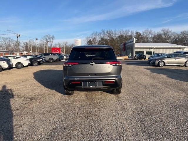 2026 Nissan Pathfinder S