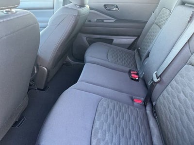 2026 Nissan Pathfinder S