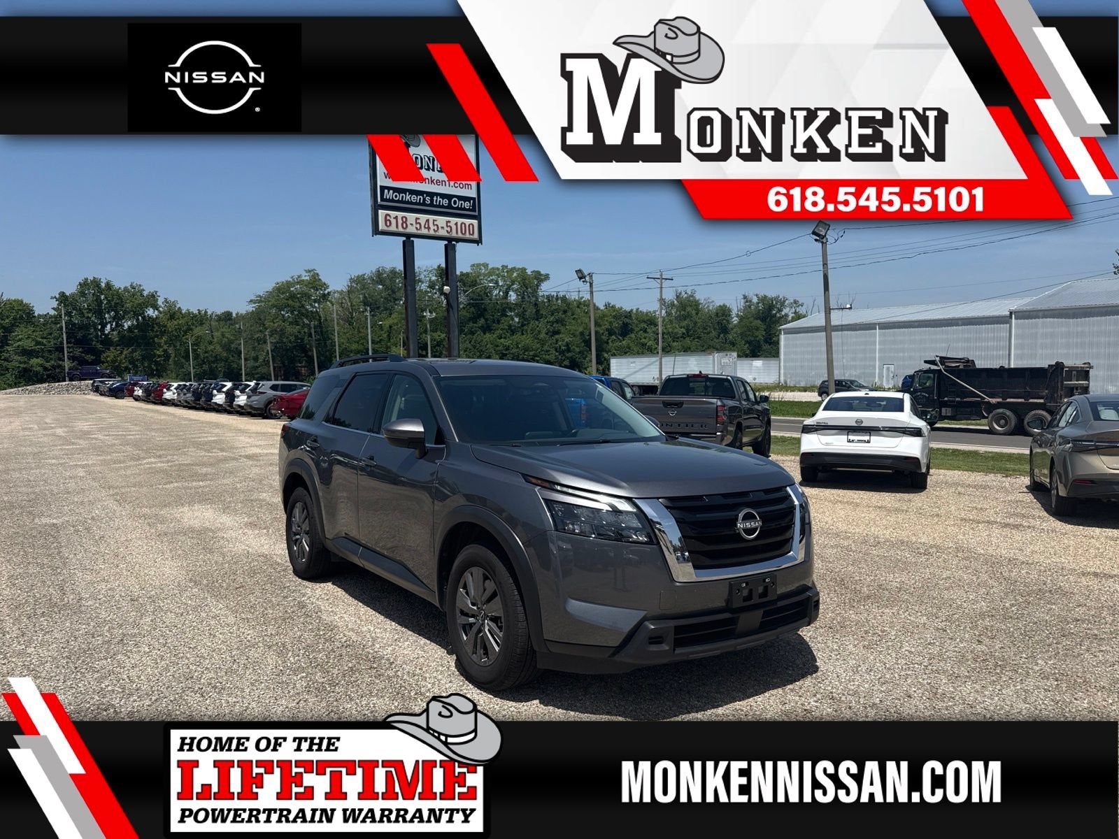 2024 Nissan Pathfinder SV