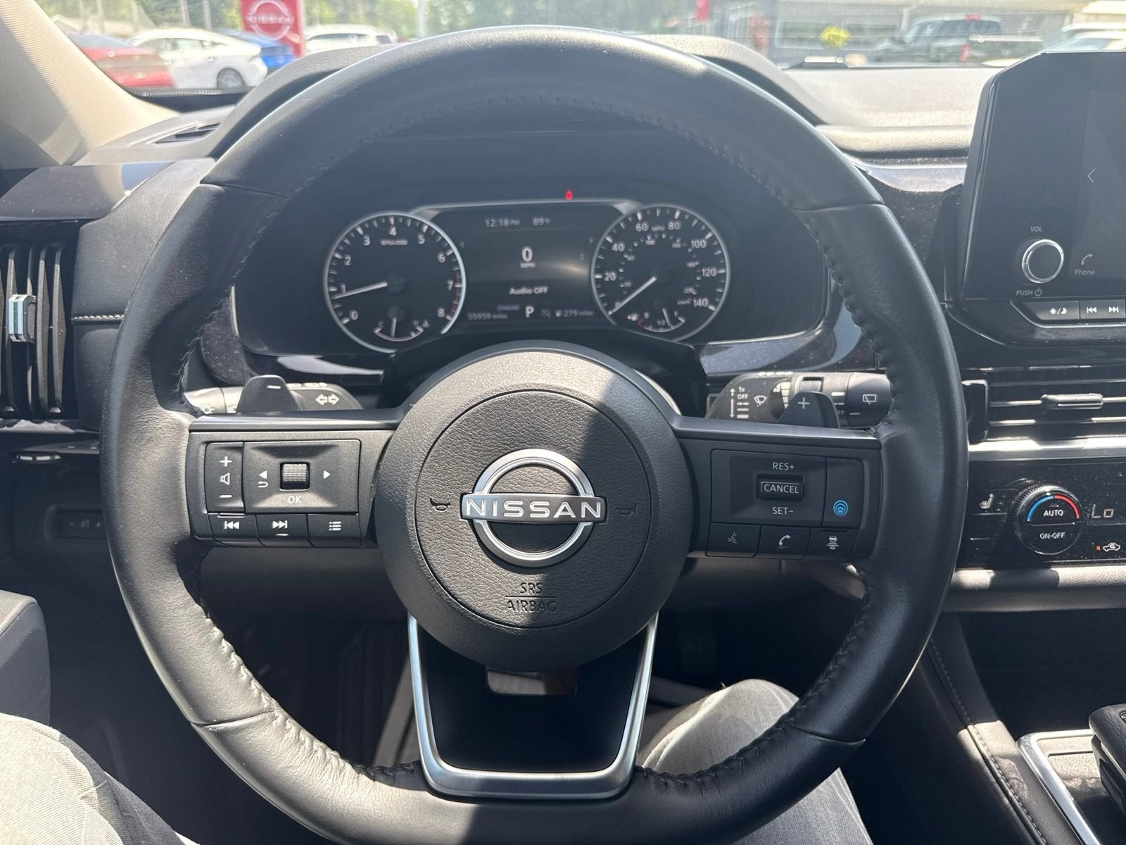 2024 Nissan Pathfinder SV