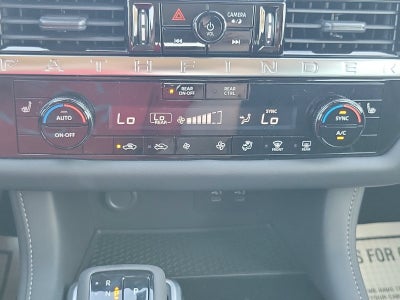 2026 Nissan Pathfinder SV