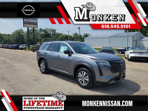2026 Nissan Pathfinder SL