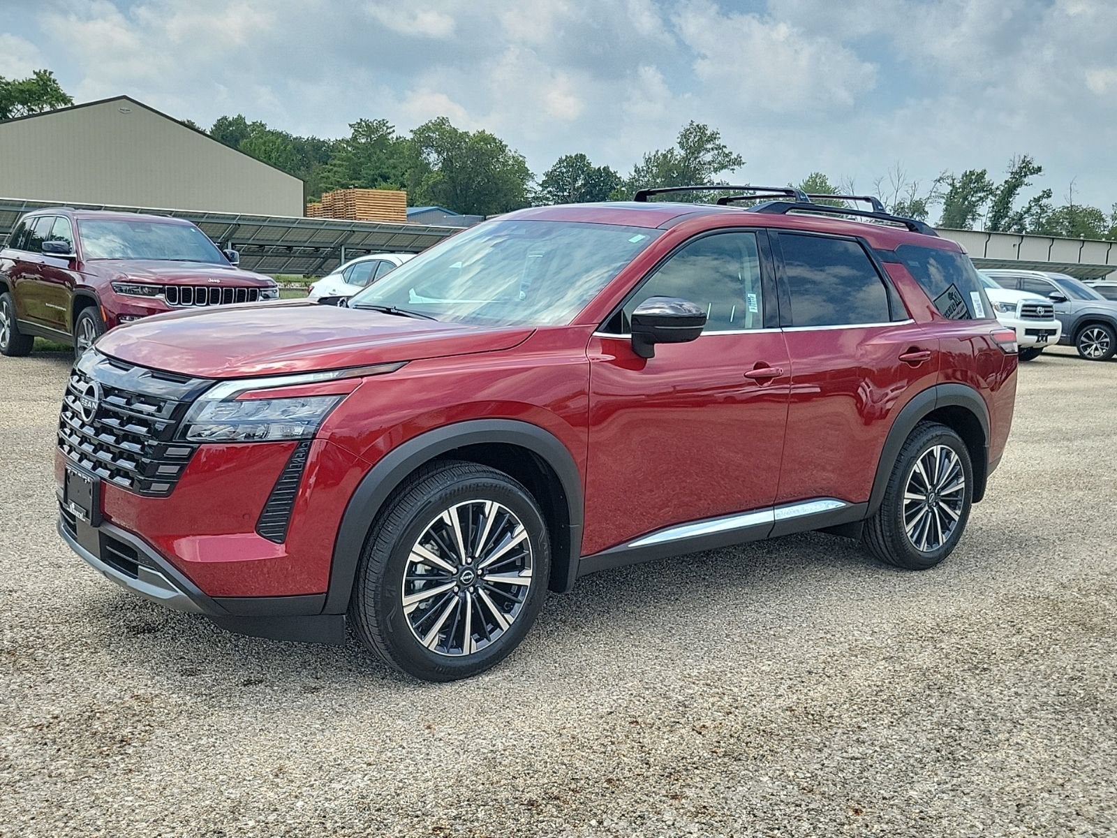 2026 Nissan Pathfinder Platinum