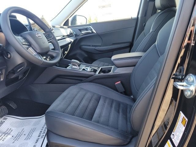 2026 Nissan Rogue SL