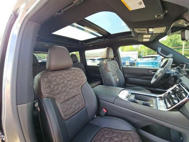 2025 Nissan Armada Platinum Reserve