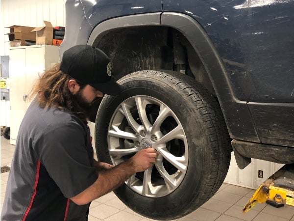 Monken Nissan in Centralia IL